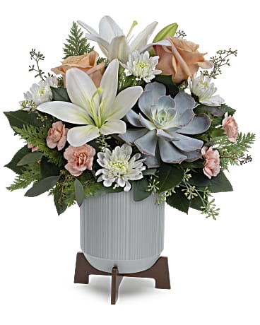 Teleflora's Classic Contemporary Bouquet Bouquet